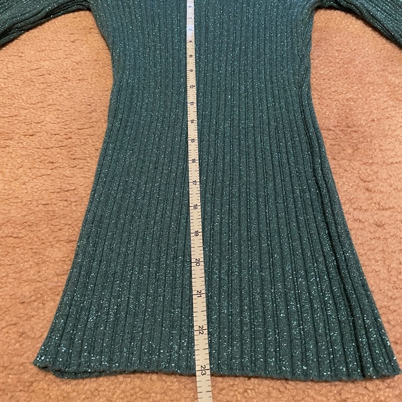 Light teal sparkly stretchy women’s top, size L - Picture 2 of 3